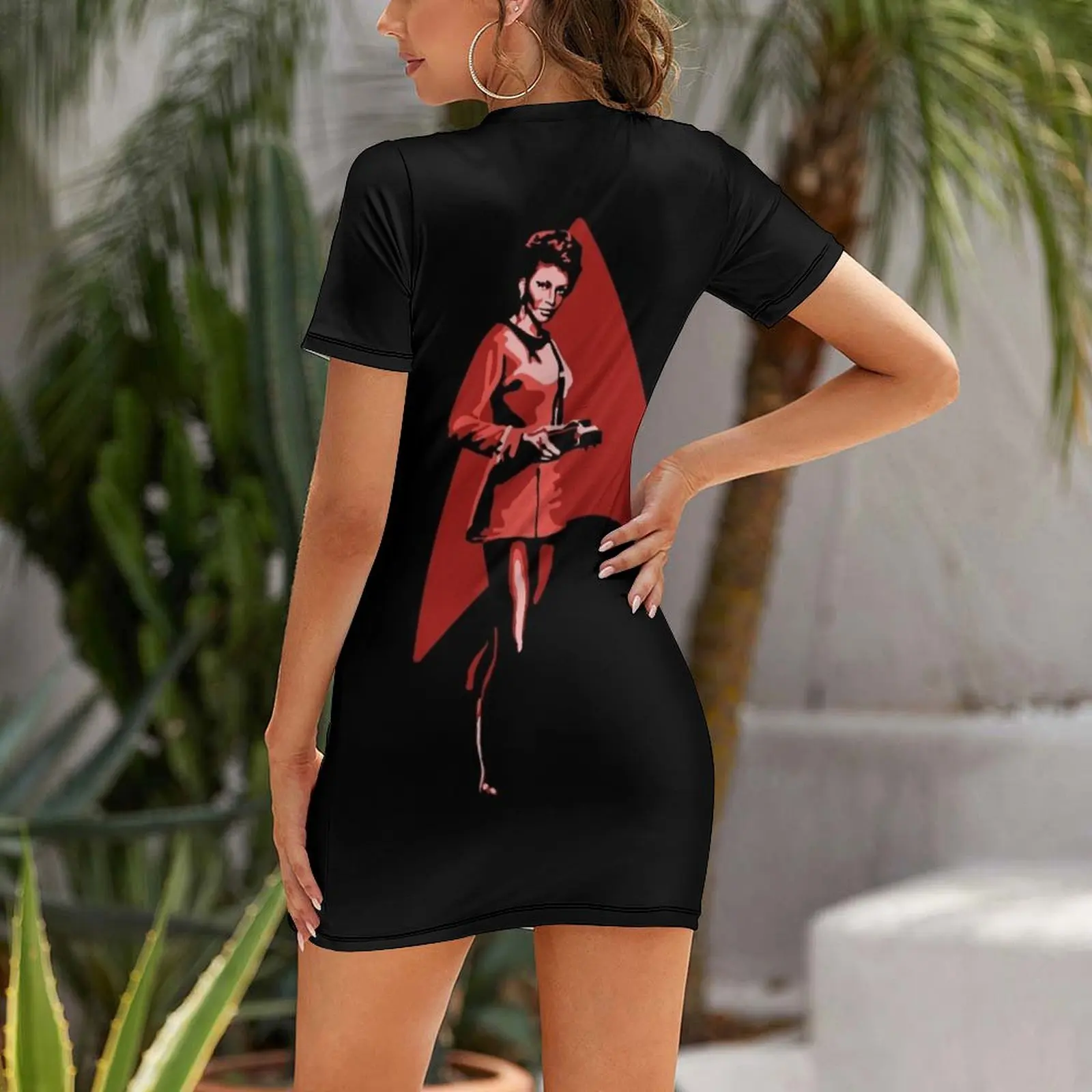 Star Trek Uhura Short-Sleeved  - đánh giá và giá Summer Clothing Trends 2025